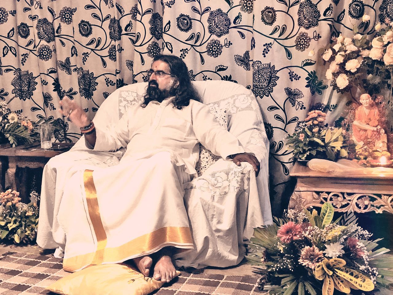 Mohanji - 4 The story of an avadhoota Nagarjuna